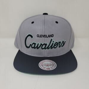 🆕 NBA Mitchell & Ness NBA Cleveland Cavaliers Lady of Liberty Snapback Hat